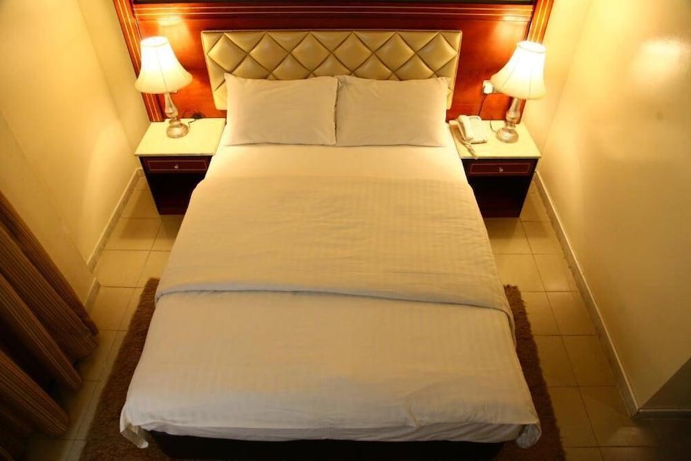 Saffron Hotel Dubaj Exteriér fotografie